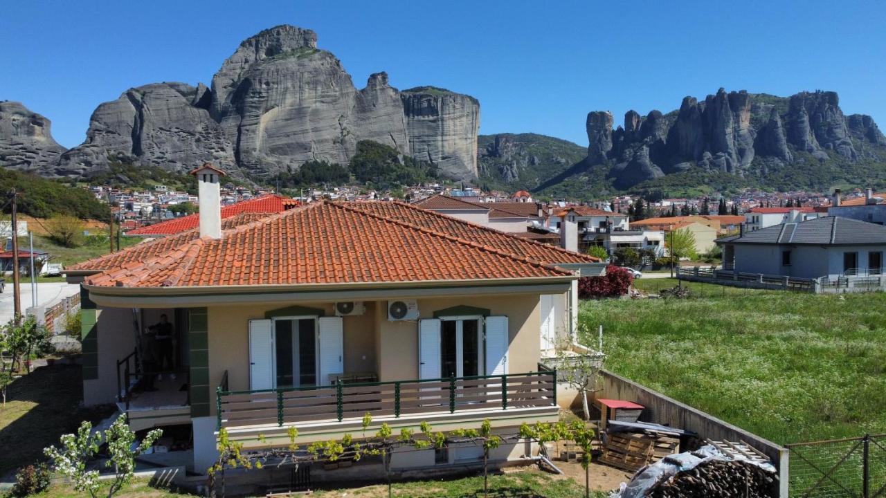 Georgia'S Guesthouse Kalambaka Zewnętrze zdjęcie