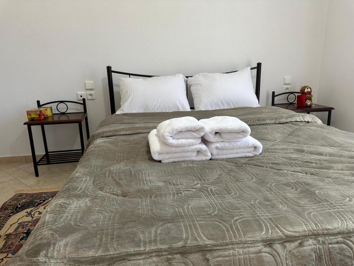 Georgia'S Guesthouse Kalambaka Zewnętrze zdjęcie