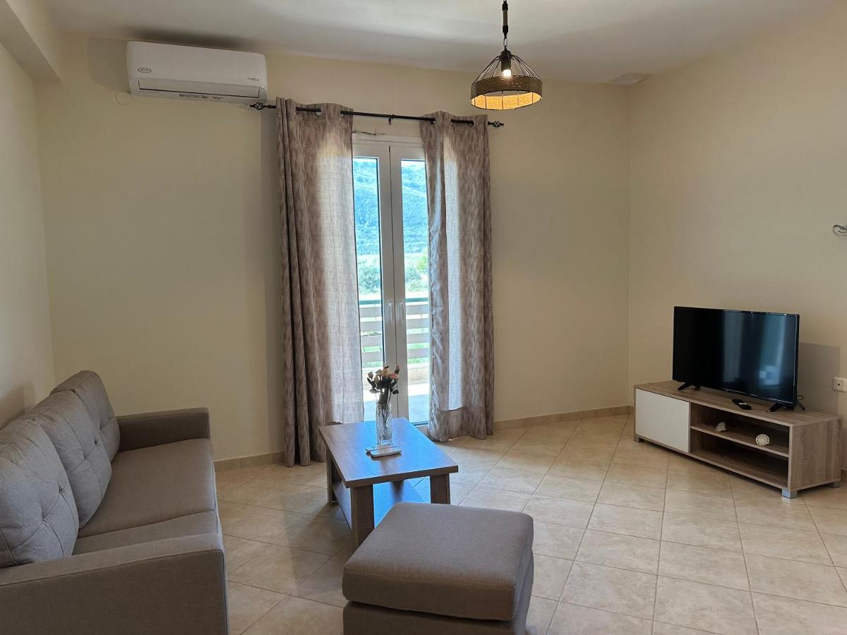 Georgia'S Guesthouse Kalambaka Zewnętrze zdjęcie