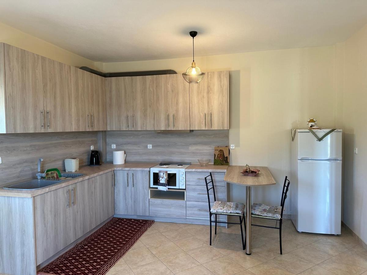 Georgia'S Guesthouse Kalambaka Zewnętrze zdjęcie